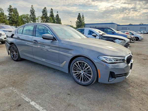 2021 BMW 530E