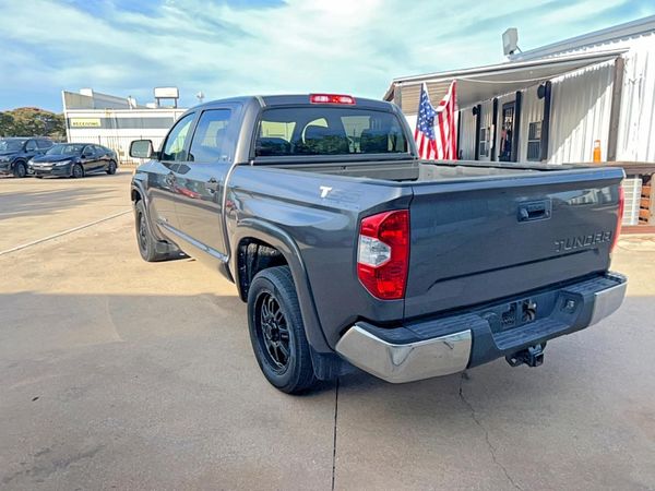 2015 TOYOTA TUNDRA SR5 Grade