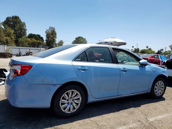 2014 TOYOTA CAMRY Hybrid
