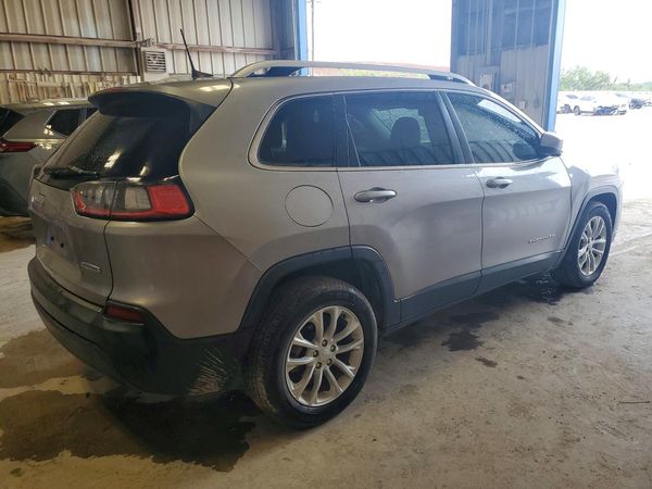 2019 JEEP CHEROKEE LATITUDE FWD