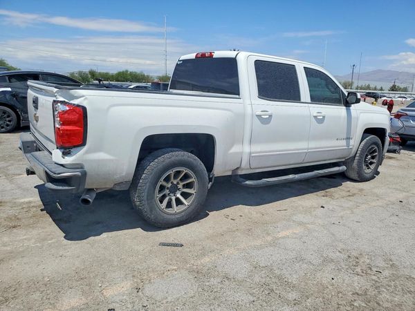 2017 CHEVROLET SILVERADO LT