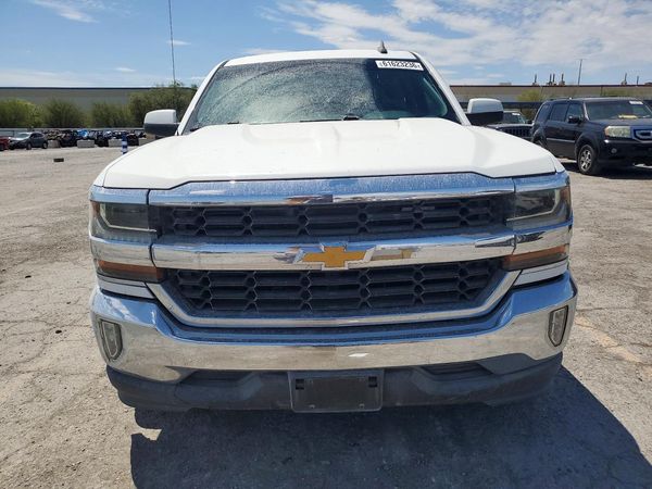 2017 CHEVROLET SILVERADO LT