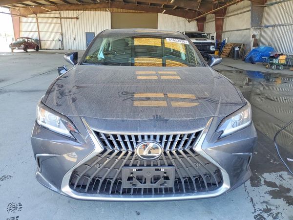 2025 LEXUS ES 350