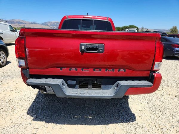 2019 TOYOTA TACOMA SR5