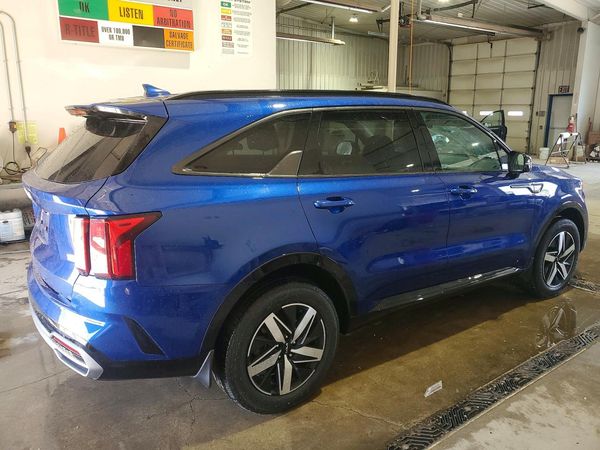 2023 KIA SORENTO S