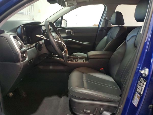 2023 KIA SORENTO S