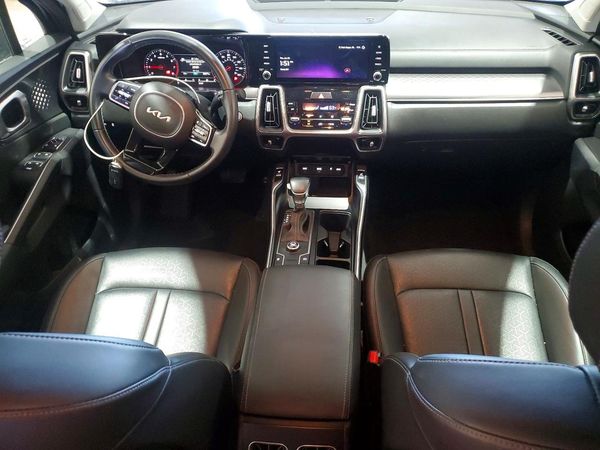 2023 KIA SORENTO S