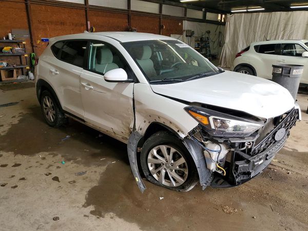 2021 HYUNDAI TUCSON SE