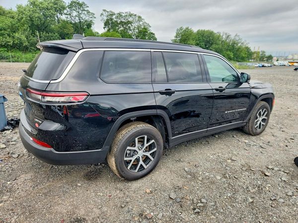 2025 JEEP GRAND CHEROKEE