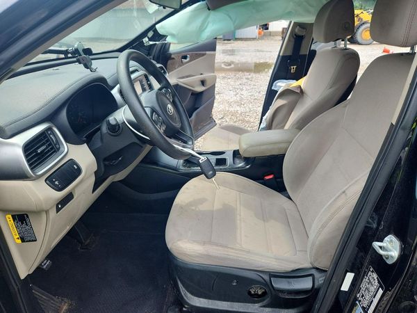 2017 KIA SORENTO