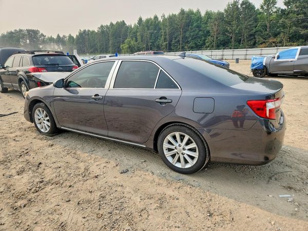 2012 TOYOTA CAMRY