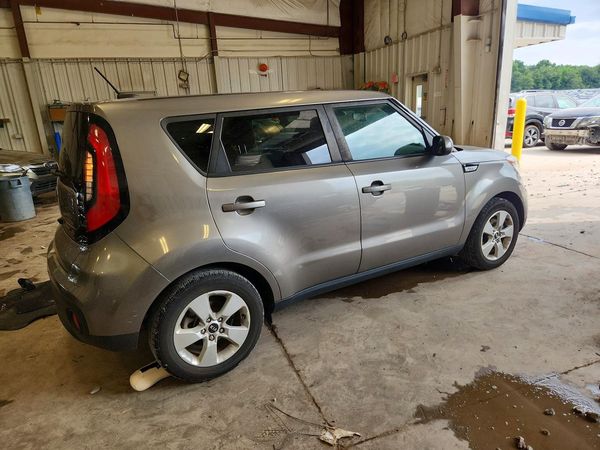 2019 KIA SOUL