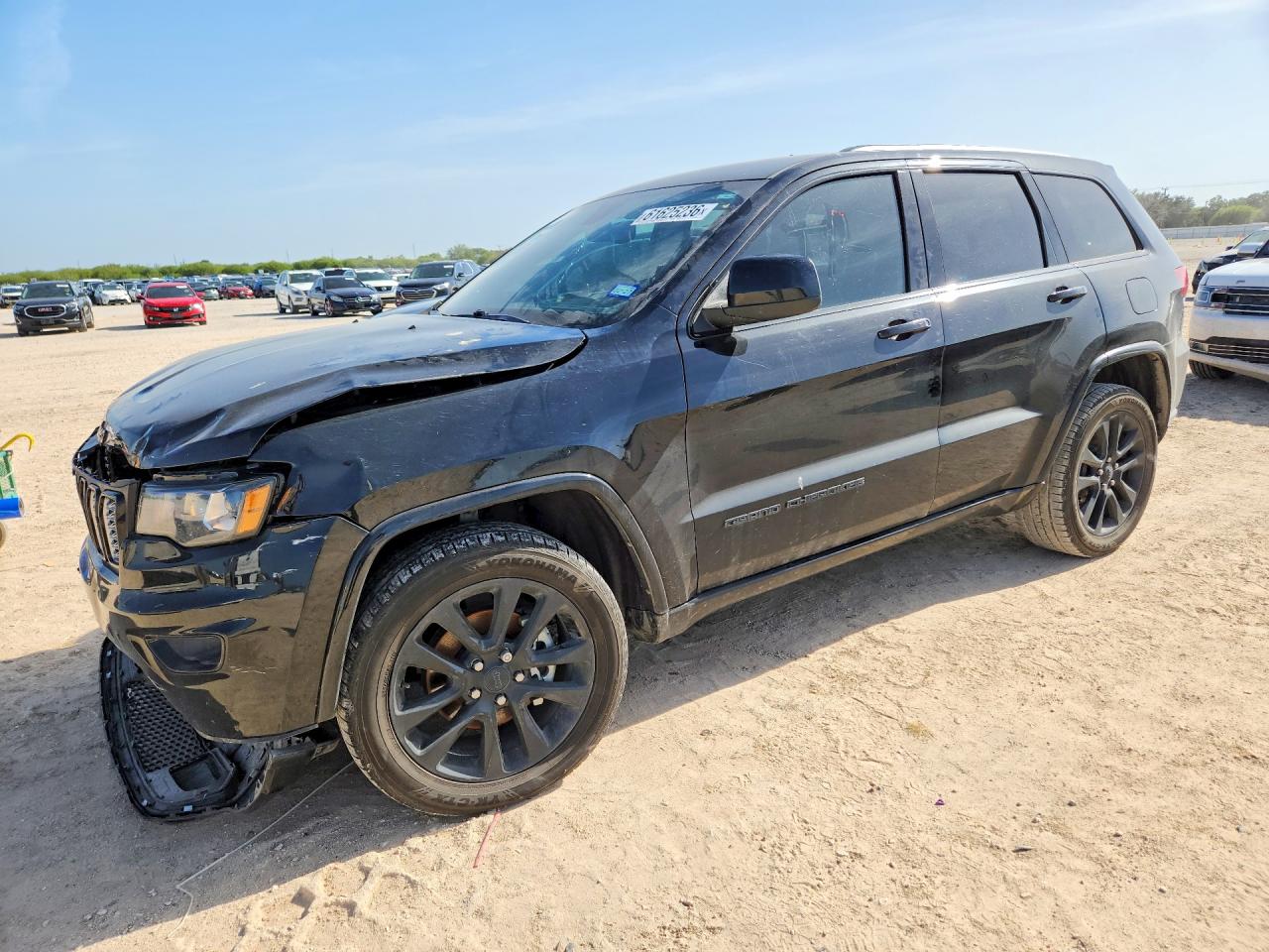 2019 JEEP GRAND CHEROKEE LAREDO 4X4