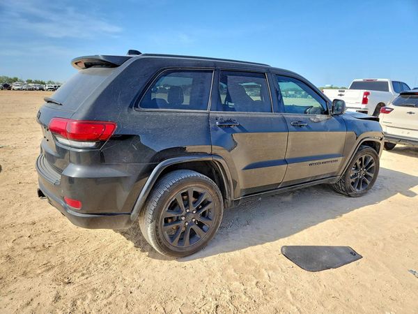 2019 JEEP GRAND CHEROKEE LAREDO 4X4
