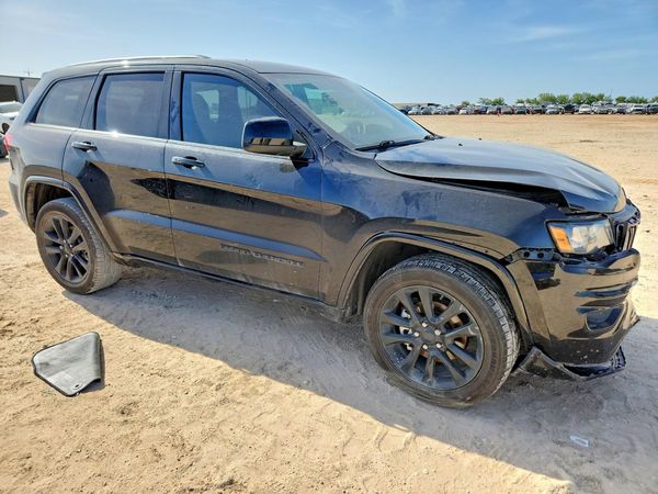 2019 JEEP GRAND CHEROKEE LAREDO 4X4