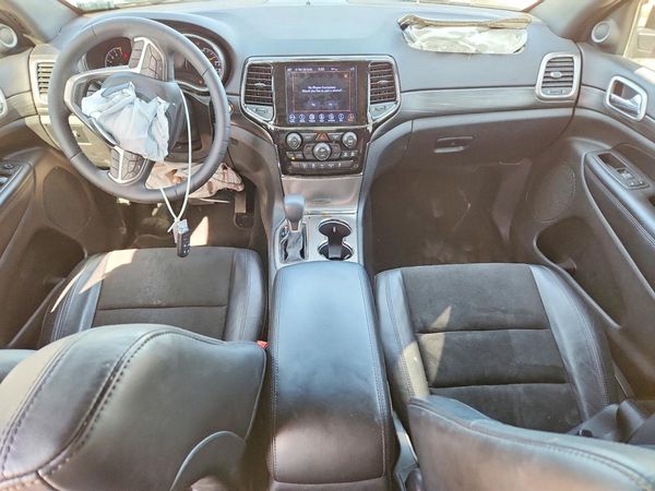 2019 JEEP GRAND CHEROKEE LAREDO 4X4