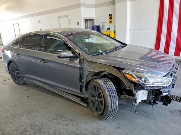 2018 HYUNDAI SONATA — Passenger 3/4