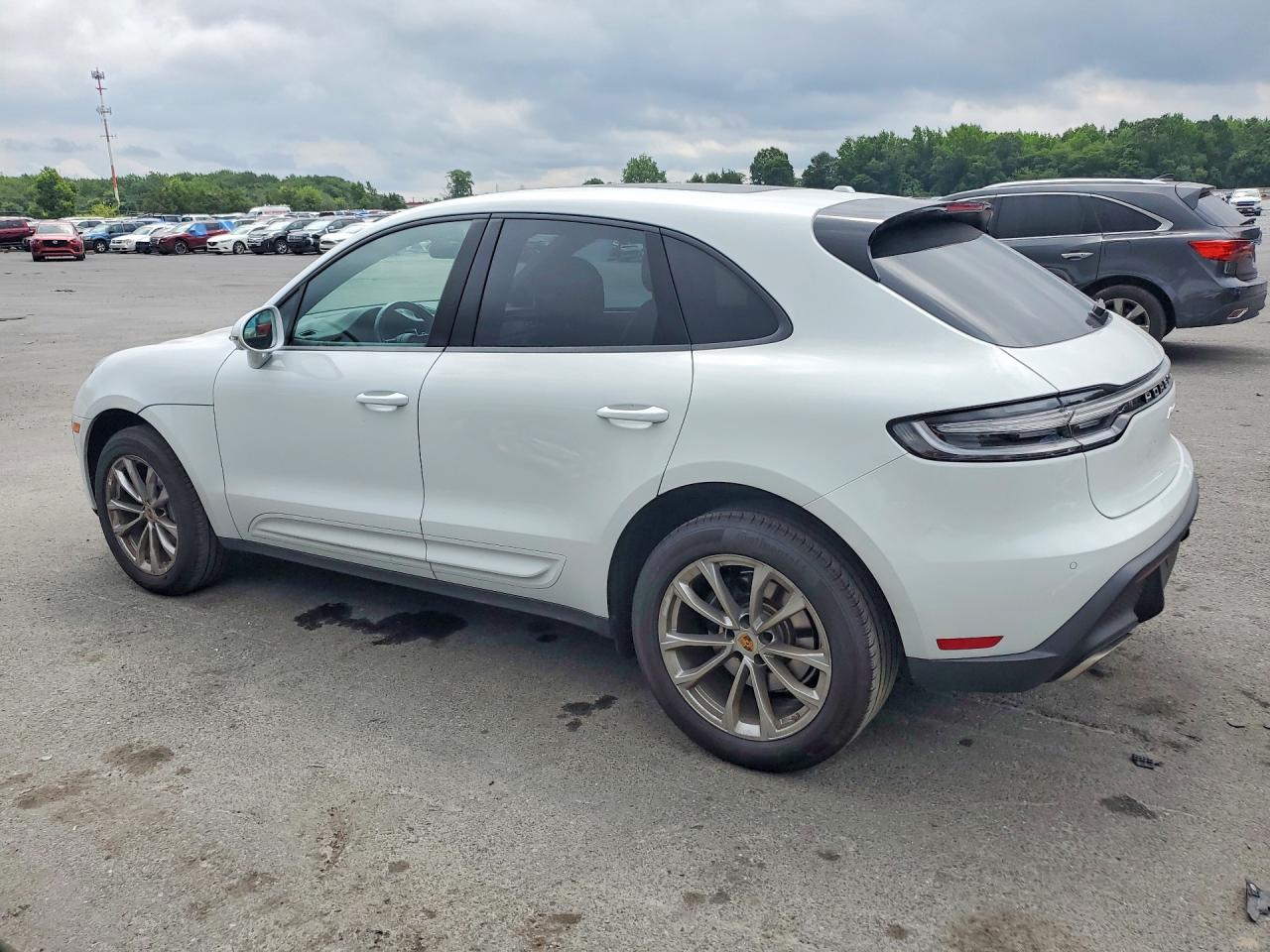 2023 PORSCHE MACAN Macan / Macan T