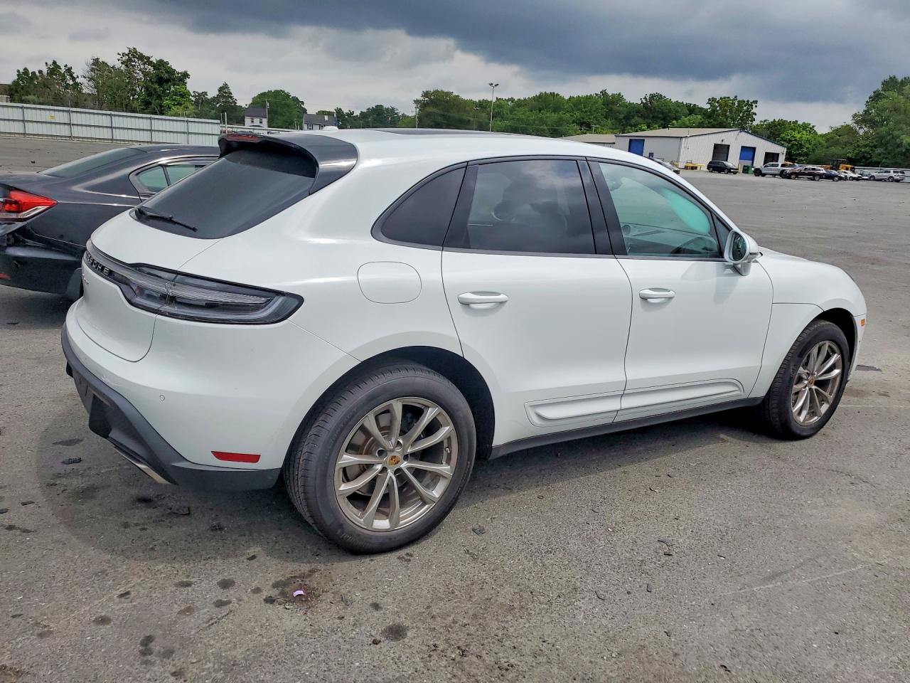 2023 PORSCHE MACAN Macan / Macan T