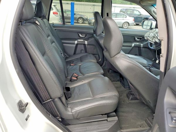 2012 VOLVO XC90