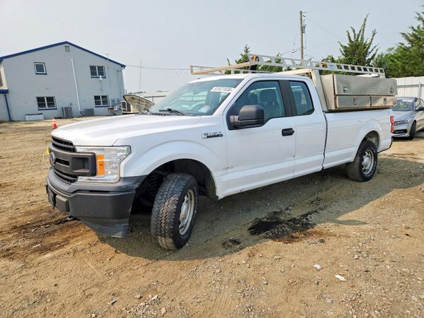 2019 FORD F150 — Front 3/4