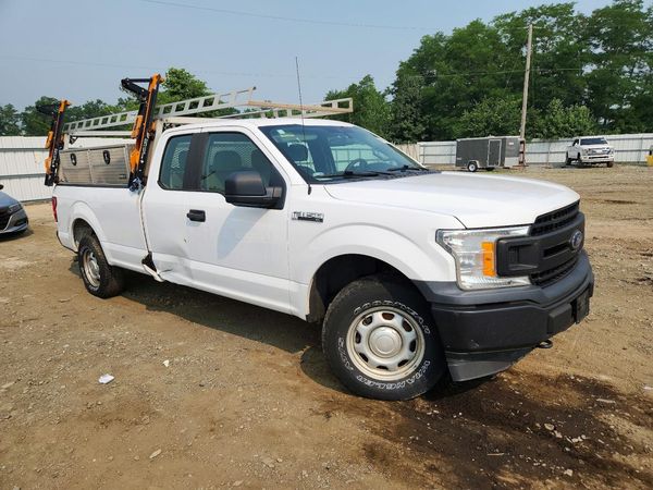 2019 FORD F150 — Passenger 3/4