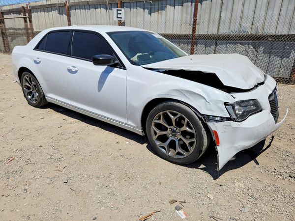 2018 CHRYSLER 300