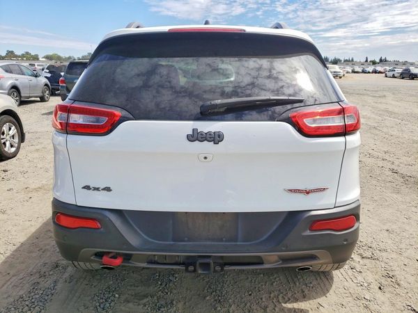 2014 JEEP CHEROKEE Trailhawk — DIRR