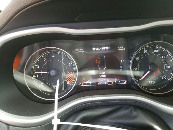 2014 JEEP CHEROKEE Trailhawk — ODOM