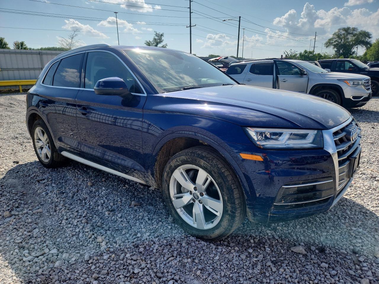 2018 AUDI Q5