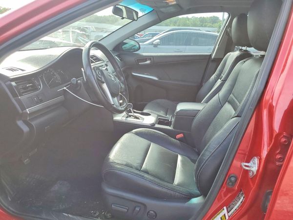 2012 TOYOTA CAMRY