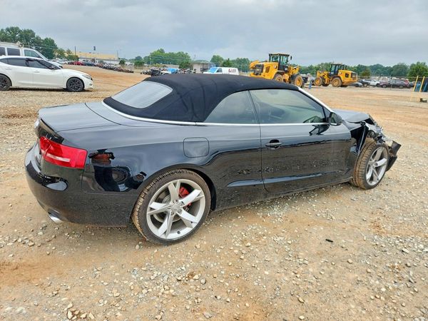 2012 AUDI A5 quattro Premium Plus