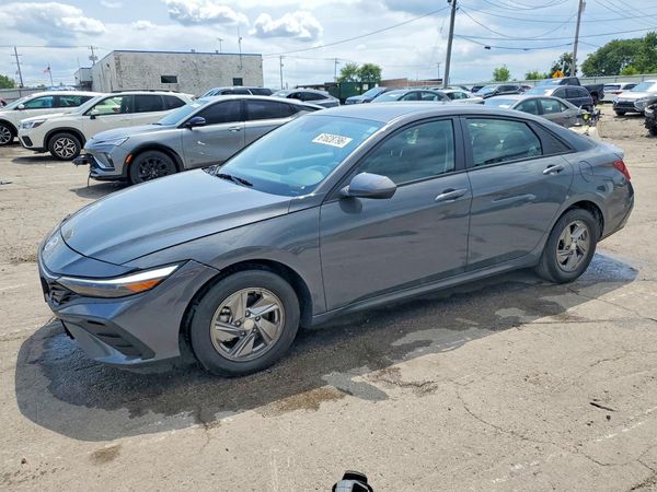 2025 HYUNDAI ELANTRA SE — Front 3/4