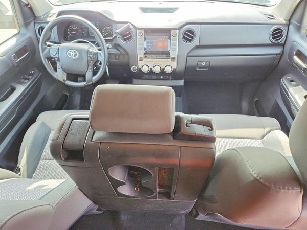 2019 TOYOTA TUNDRA SR5 Grade