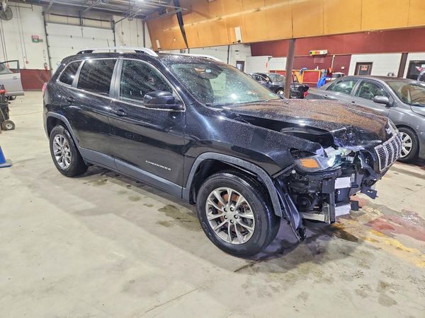 2019 JEEP CHEROKEE LATITUDE PLUS 4X4