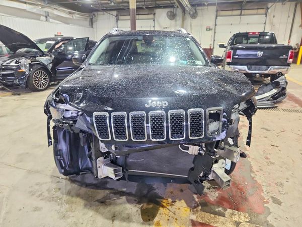 2019 JEEP CHEROKEE LATITUDE PLUS 4X4
