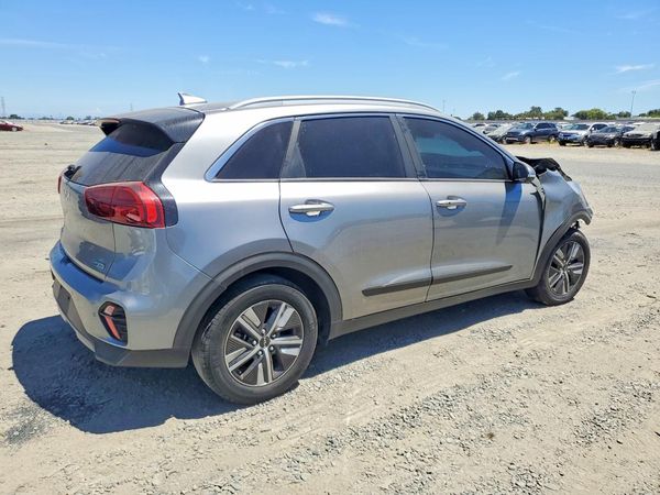 2022 KIA NIRO