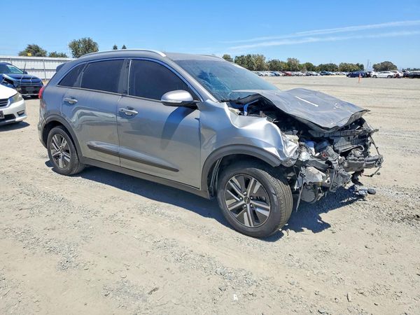 2022 KIA NIRO