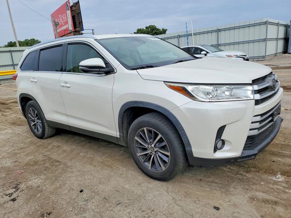 2019 TOYOTA HIGHLANDER