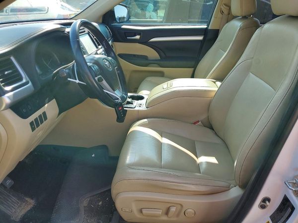2019 TOYOTA HIGHLANDER