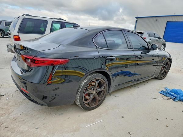 2019 ALFA ROMEO GIULIA