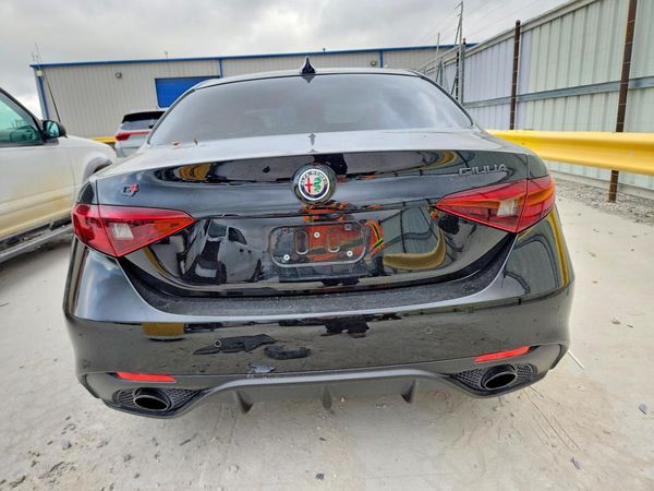 2019 ALFA ROMEO GIULIA