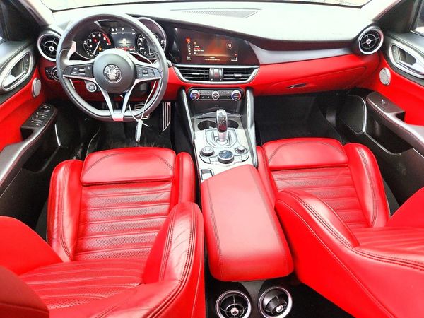 2019 ALFA ROMEO GIULIA