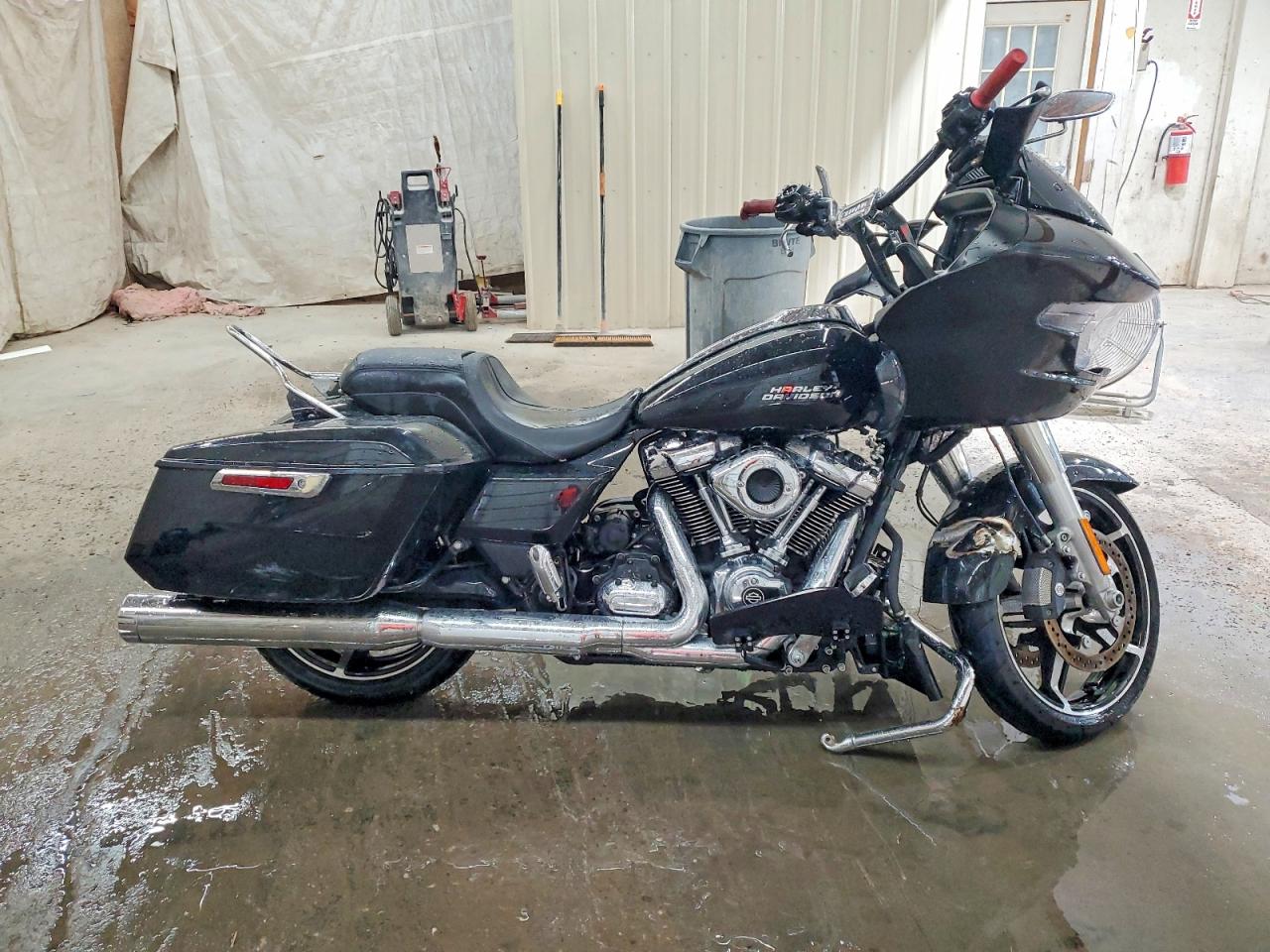 2024 HARLEY-DAVIDSON FL