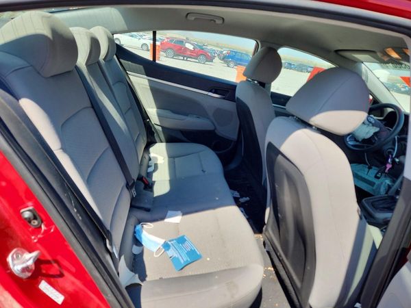 2019 HYUNDAI ELANTRA