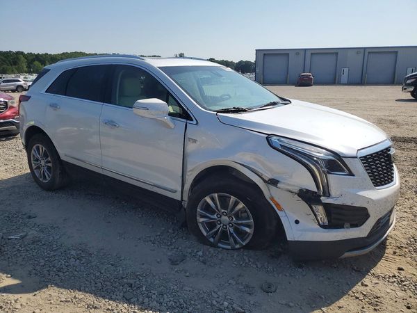 2020 CADILLAC XT5