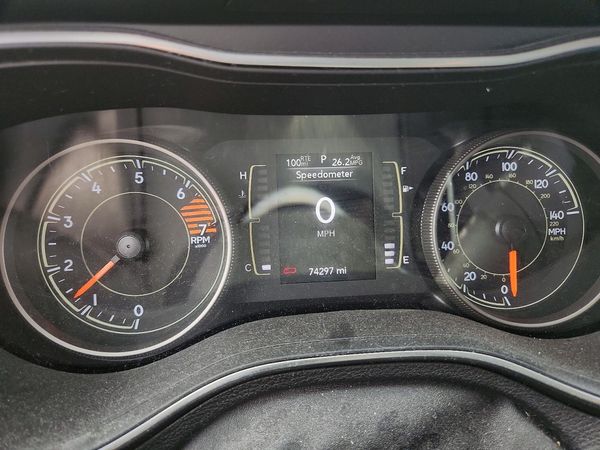 2019 JEEP CHEROKEE LATITUDE 4X4