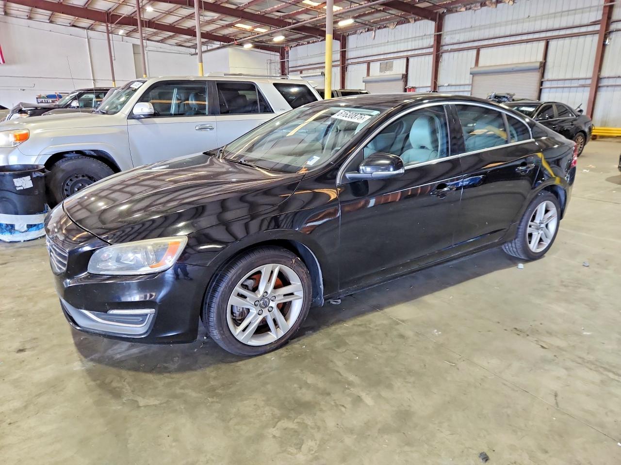 2014 VOLVO S60 — Front 3/4