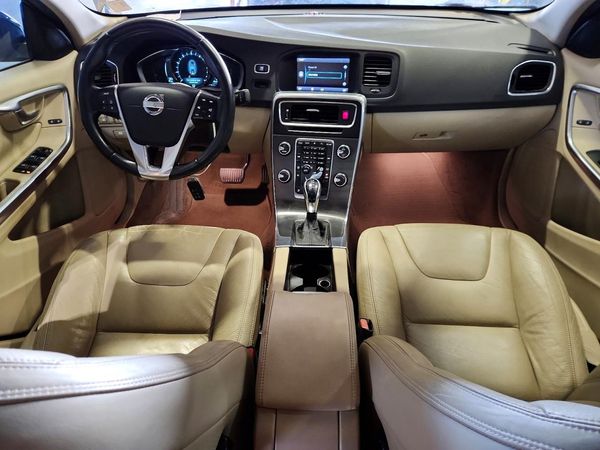 2014 VOLVO S60 — CKPT