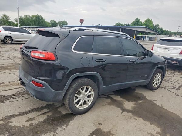 2015 JEEP CHEROKEE LATITUDE 4X4